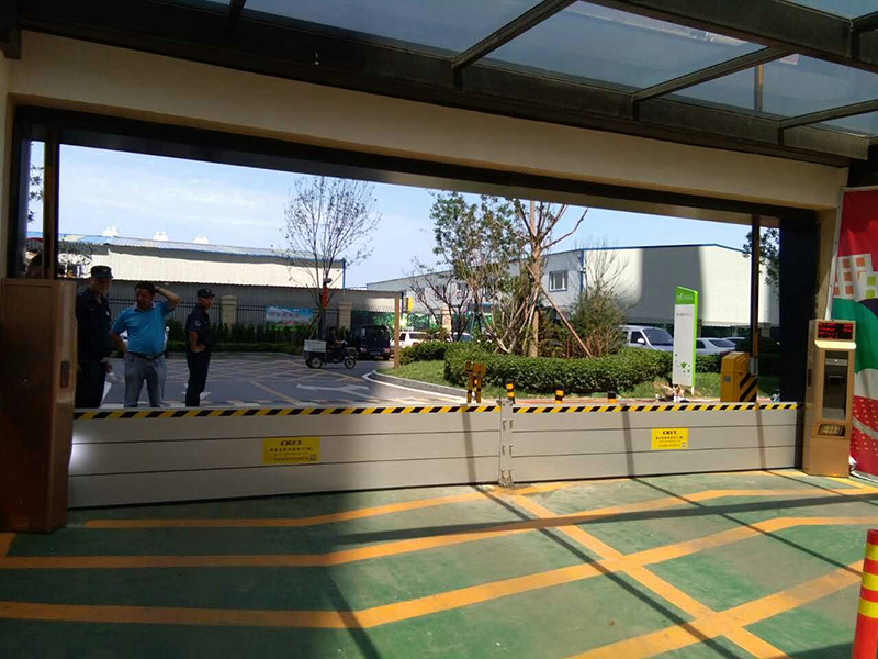 万科地产地下车库防汛挡水板