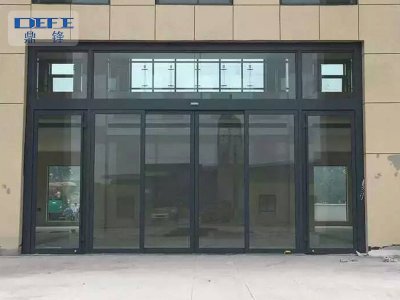 自动型材门